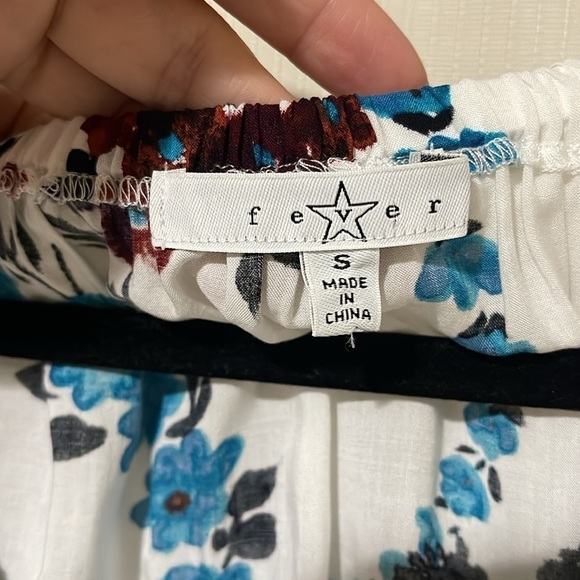 Fever Women Ruffled Sleeves Crew Neck Blouse Small - Picture 7 of 12